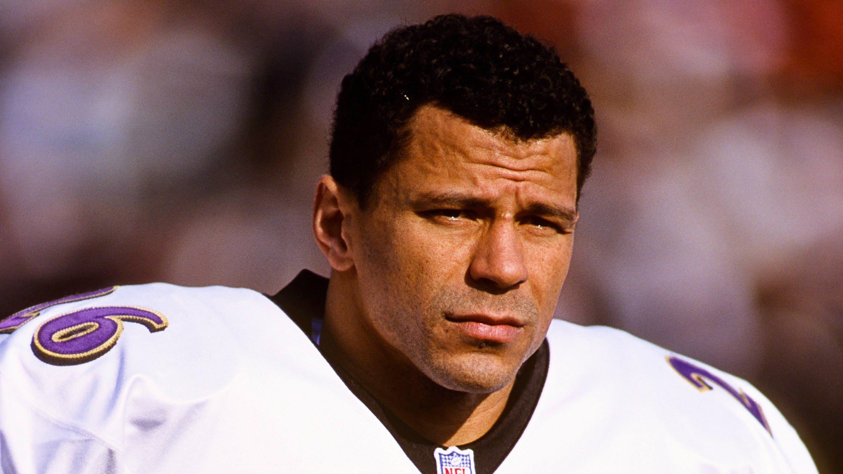 <strong>7. Rod Woodson zu den Baltimore Ravens (1998)</strong><br>Woodson trug wesentlich zum legendären Super-Bowl-Sieg der Ravens bei und stärkte eine der dominantesten Defenses in der NFL-Geschichte.