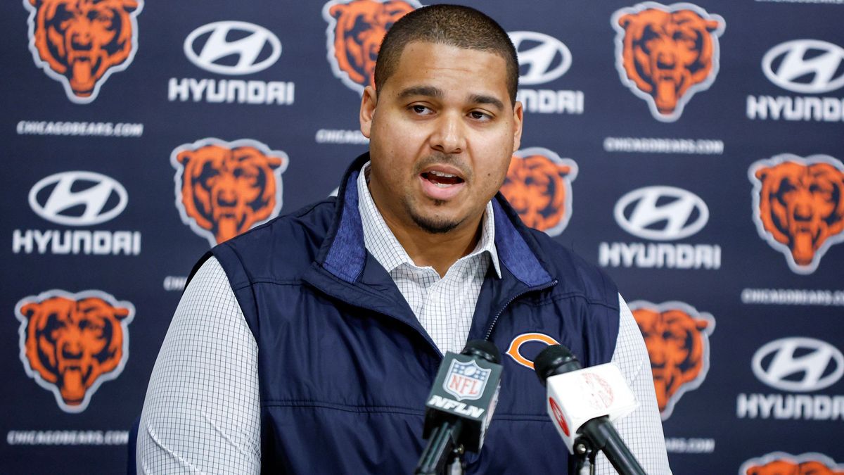 Ryan Poles Bears-GM