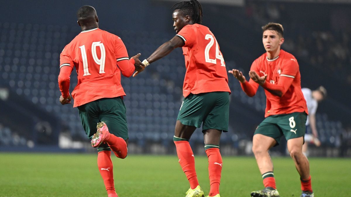 England Under 21 v Portugal U21, U 21 International Friendly, Länderspiel, Nationalmannschaft Carlos Borges of Portugal U21 celebrates scoring his team™s second goal to make the score 3-2 during th...