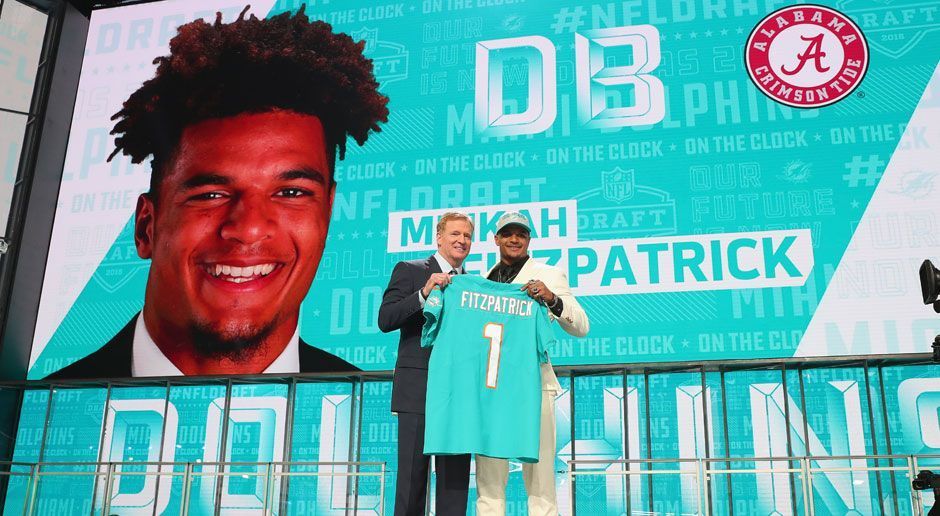 
                <strong>11. Minkah Fitzpatrick (Defensive Back, Miami Dolphins) </strong><br>
                Vermutetes Gehalt: 16.590.408 US-Dollar, davon 10.145.751 US-Dollar Signing Bonus.
              