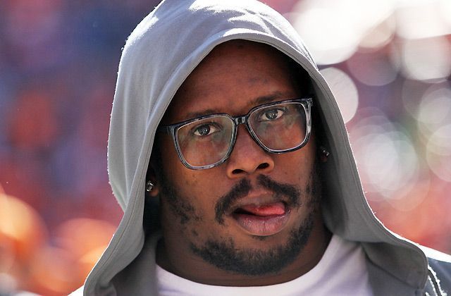 
                <strong>AFC Championship Game: Denver Broncos - New England Patriots</strong><br>
                Auch ihm bleibt nur die Zuschauer-Rolle: Denvers Linebacker Vonn Miller kann verletzungsbedingt nicht mitwirken - ein bitterer Ausfall für die Gastgeber.
              