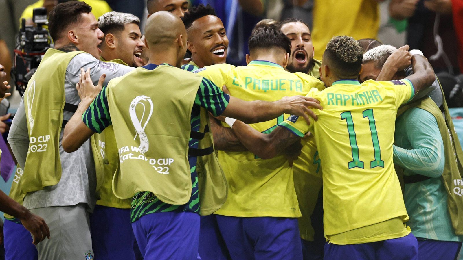 
                <strong>So gefährlich ist Brasilien wirklich - Die Erkenntnisse aus dem Auftaktspiel</strong><br>
                Brasilien ist mit einem 2:0 gegen Serbien in die WM gestartet. Doch was kann der Topfavorit auf den Titel? ran nennt die Erkenntnisse aus dem Auftaktspiel.
              