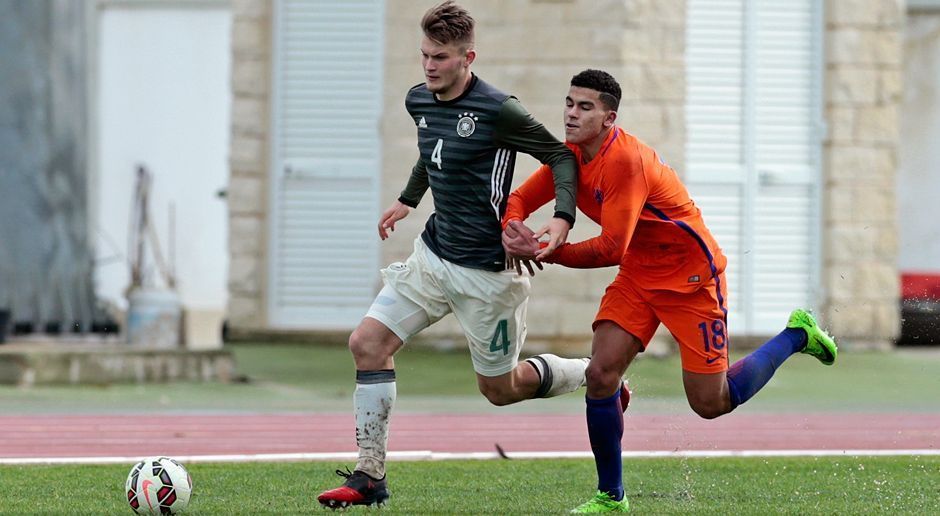 
                <strong>Abwehr: Lars Lukas Mai</strong><br>
                Verein: FC Bayern MünchenLänderspiele für deutsche U17: Tore: 
              