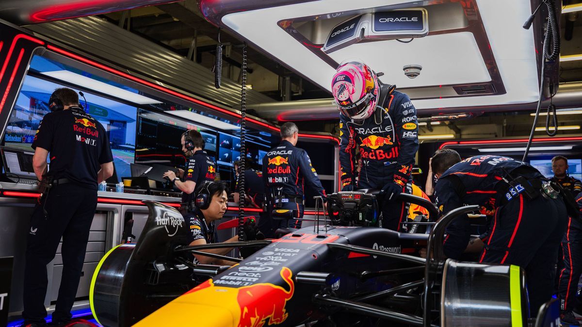 Shanghai International Circuit, Shanghai, China on 23. March.2025; Liam Lawson of New Zealand and Oracle Red Bull Racing during Formula One Chinese Grand Prix PUBLICATIONxNOTxINxJPN (285574736)
