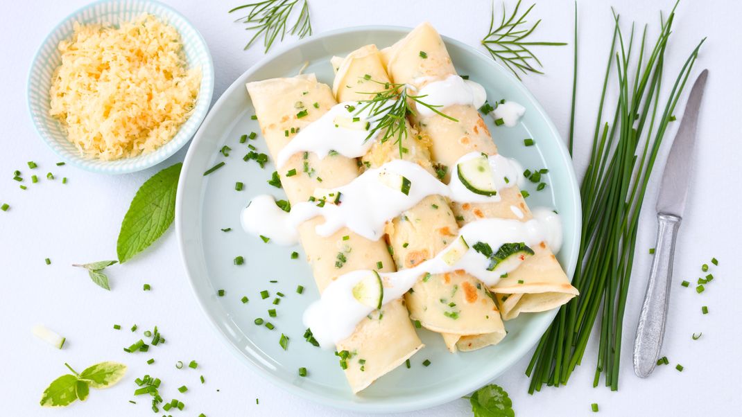 Auch als herzhafte Mahlzeit kannst du Pfannkuchen genießen.