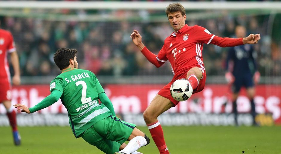 
                <strong>Thomas Müller (FC Bayern München)</strong><br>
                Thomas Müller: Fiel in der ersten Halbzeit überhaupt nicht auf. Er tat sich gegen die Dreierkette der Bremer schwer und konnte keine Gefahr ausstrahlen. Auch nach der Pause gegen Thomas Delaney oft zweiter Sieger und nach 62 Minuten zurecht ausgewechselt. ran-Note: 5
              