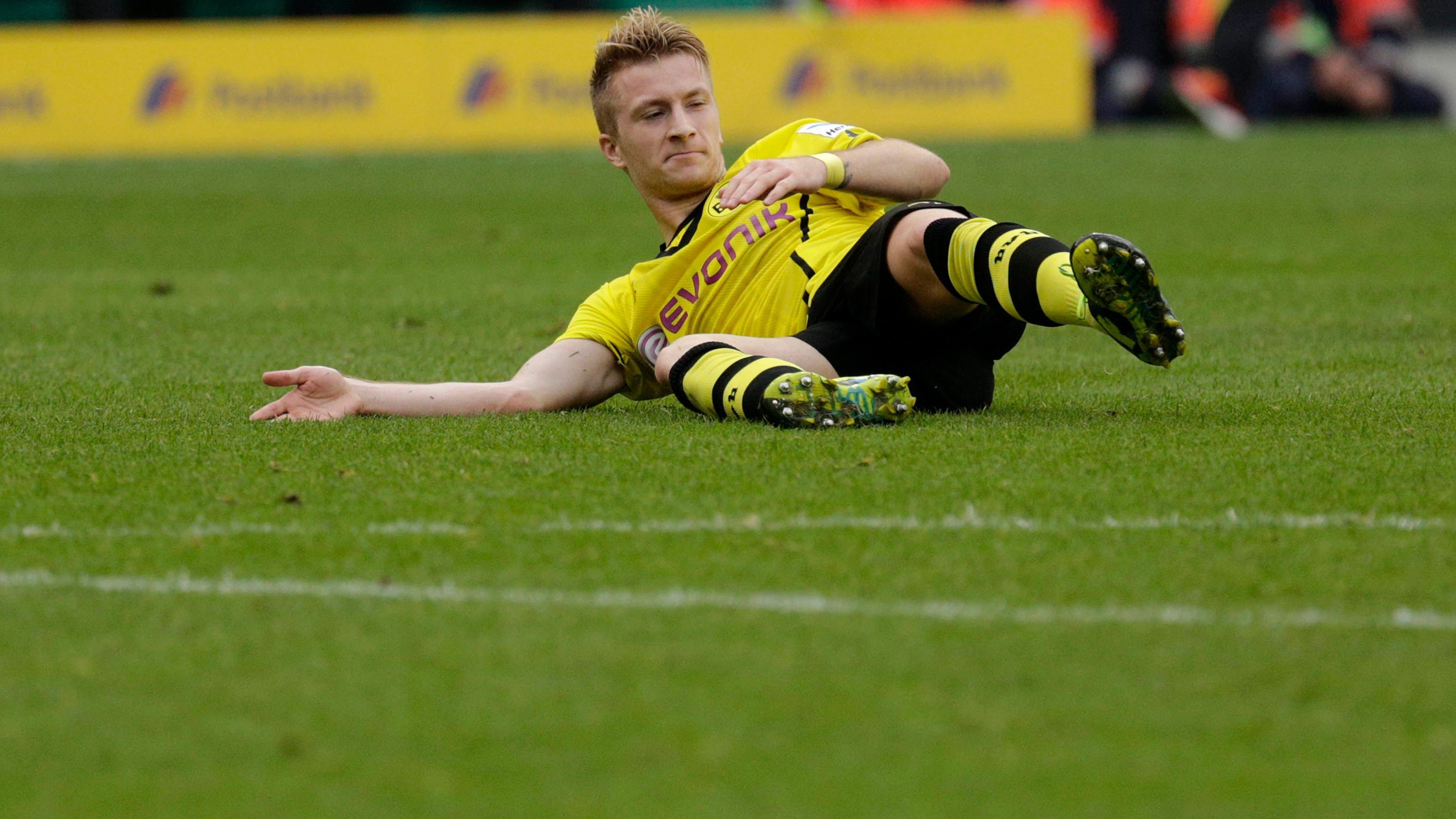 <strong>Marco Reus</strong><br> Ist ein Dortmunder Junge, wurde nach zehn Jahren in der Jugend des BVB 2005 aber aussortiert. Sein Durchbruch gelang ihm bei Borussia Mönchengladbach. 2012 dann die Rückkehr des "verlorenen Sohnes", die sich der BVB 17 Millionen Euro kosten ließ. Hat sich seitdem zur Klublegende gespielt, auch wenn er immer wieder vom Verletzungspech verfolgt wurde und die großen Titel fehlen.