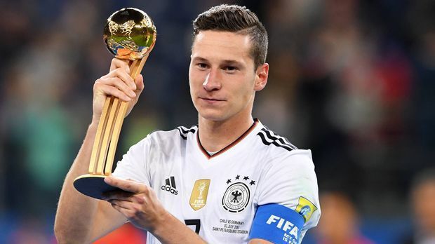 
                <strong>Julian Draxler</strong><br>
                Verein: Paris Saint-GermainPosition: MittelfeldLänderspiele: Prognose: Sicher dabei
              