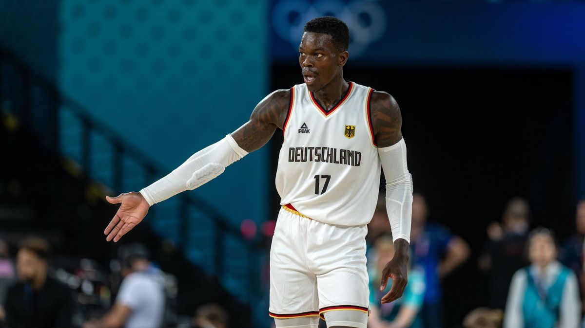 Olympische Spiele Paris 2024 Basketball Paris 10.08.2024 Spiel um Platz 3 Bronzemedaillenspiel Spiel um Bronze Herren Männer Deutschland (GER) - Serbien (SRB) Dennis Schröder Schroeder (Deutschland...