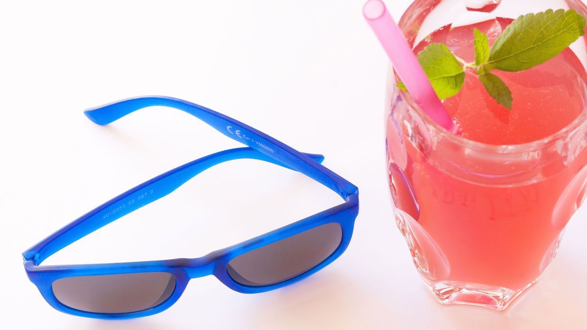 Sonnenbrille-Getränk-Sommer-pixabay