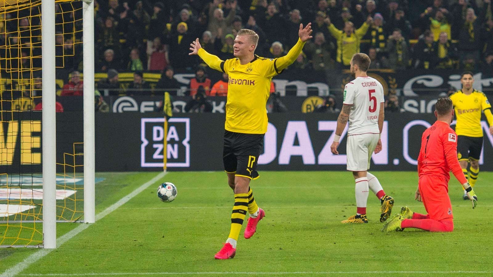 
                <strong>Borussia Dortmund lässt dem 1. FC Köln keine Chance: BVB in der Einzelkritik</strong><br>
                Borussia Dortmund gibt sich gegen den 1. FC Köln keine Blöße, wieder trifft Erling Haaland: Wir haben den BVB beim 5:1-Sieg benotet.
              