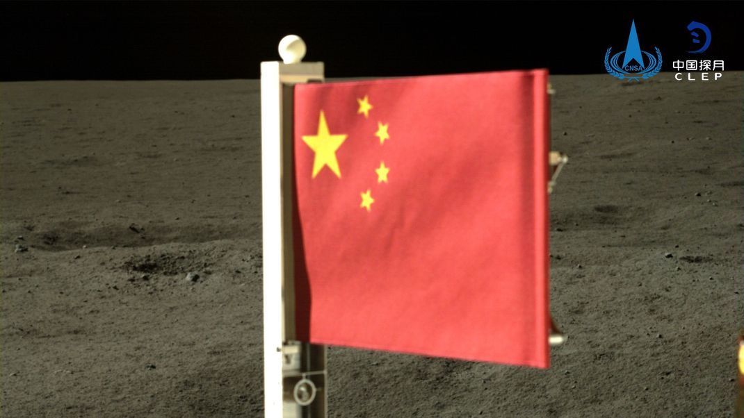  Bis 2030 will China eine bemannte Mission zum Mond schicken. 