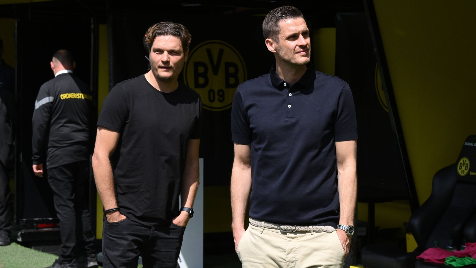 <strong>Die Streichliste von Borussia Dortmund</strong><br>
                Der BVB läufz im Herbst 2023 noch seiner Form hinterher. Das heißt jedoch nicht, dass es nicht dennoch Verkäufe im nächsten Transferfenster geben kann. <em><strong>ran</strong></em>&nbsp;gibt einen Überblick über mögliche Abgänge im Januar 2024. (Stand: 18. November 2023)