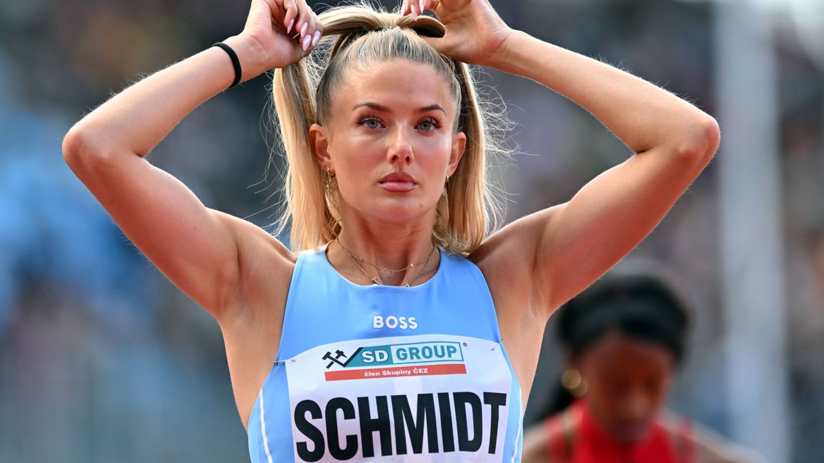 June 24, 2025, Ostrava, Czech Republic: ALICA SCHMIDT of Germany competes 800 Metres Women at the World Athletics Continental Tour Golden Spike event in Ostrava in the Czech Republic. Ostrava Czech...