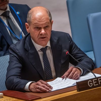 Bundeskanzler Olaf Scholz spricht in der Sitzung des UN Sicherheitsrat zum Thema Ukraine. 