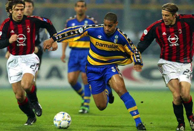
                <strong>Adriano</strong><br>
                Mit Adriano hat Parma zwar nicht die Gewinnspanne verbuchen können wie bei anderen Transfers, dennoch war der Brasilianer in seinen zwei Jahren im Klub (2002-2004) ein wichtiger Faktor. Für rund 15 Millionen Euro verkaufte ihn Parma 2004 an Inter Mailand - nach 27 Toren in 44 Spielen.
              