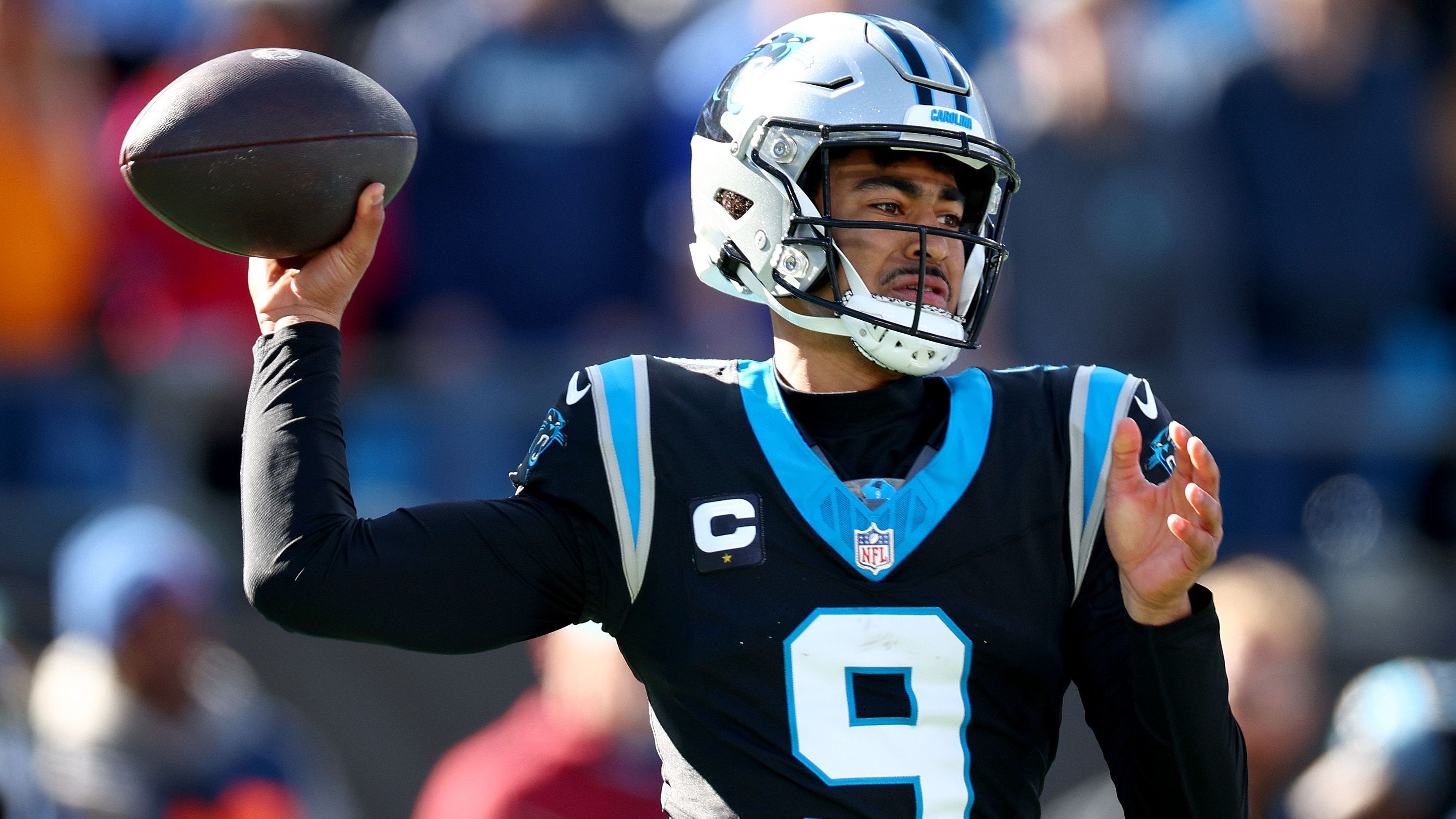 <strong>Platz 9: Bryce Young (Carolina Panthers)</strong><br>Alter: 22<br>Saisons in der NFL: 1<br>Passing-Yards:&nbsp;2,877<br>Passing-Touchdowns:&nbsp;11<br>Interceptions: 10<br>Completion-Rate:&nbsp;59,8%