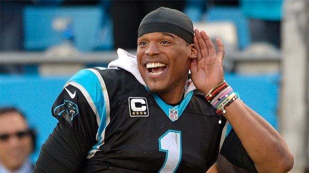 
                <strong>Cam Newton (Carolina Panthers)</strong><br>
                Platz 10: Cam Newton (26) schafft es völlig zurecht in die Top 10. Für seine Carolina Panthers ist er unersetzlich. Im Jahr 2016 werden deshalb durchschnittlich 20,76 Millionen Dollar auf sein Konto fließen. Werbeverträge und andere Boni noch nicht eingerechnet. Sein Fünf-Jahres-Vertrag sieht eine Zahlung von 103,8 Millionen Dollar vor - inklusive Signing Bonus von 22,5 Millionen Dollar.
              