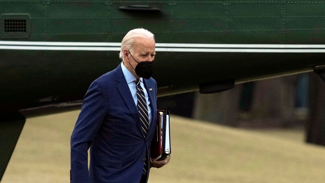 Der Dokumentenfund bei Biden erinnert stark an den Skandal um Trump, jedoch gibt es Unterschiede. 