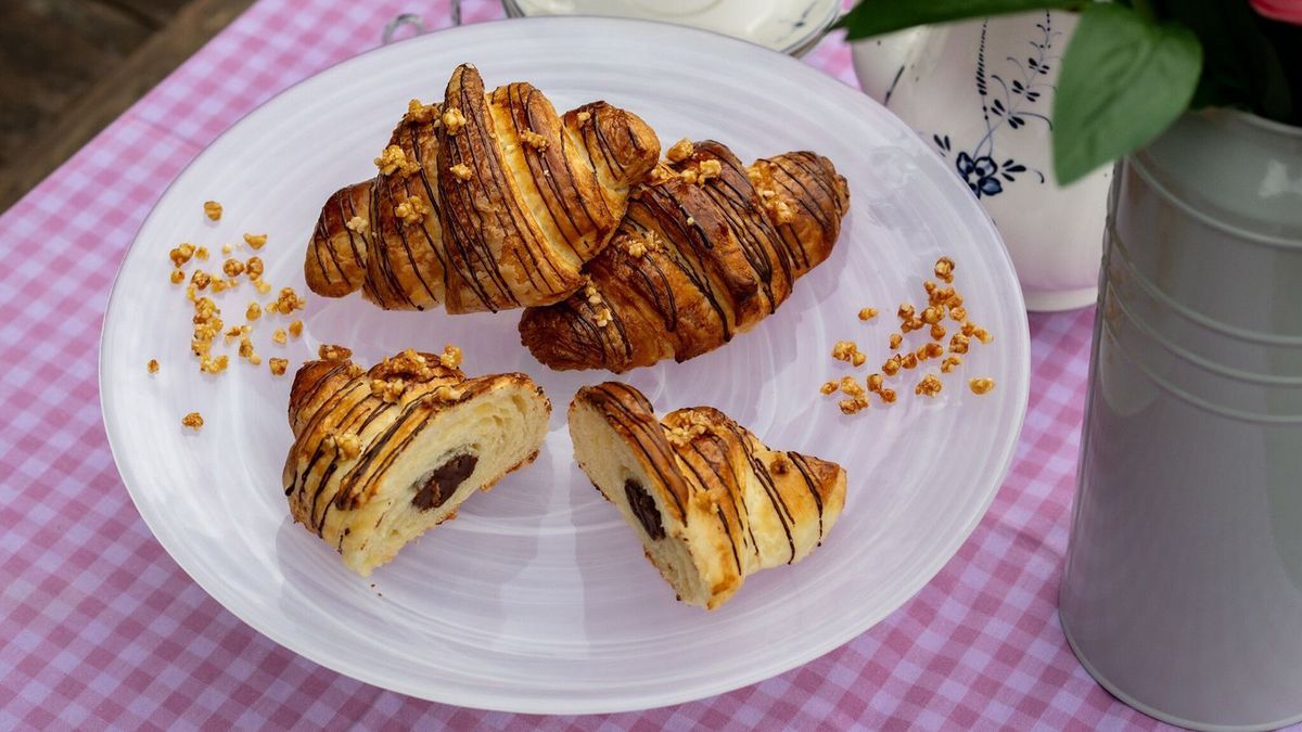 Nuss-Nougat-Croissant