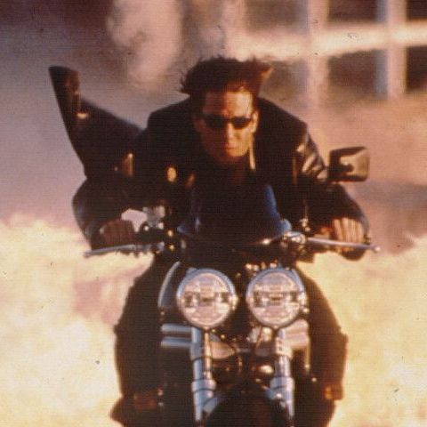 Mission: Impossible 2 / M:I-2 / Tom Cruise 85903284