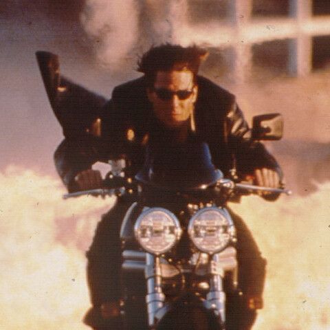 Mission: Impossible 2 / M:I-2 / Tom Cruise 85903284