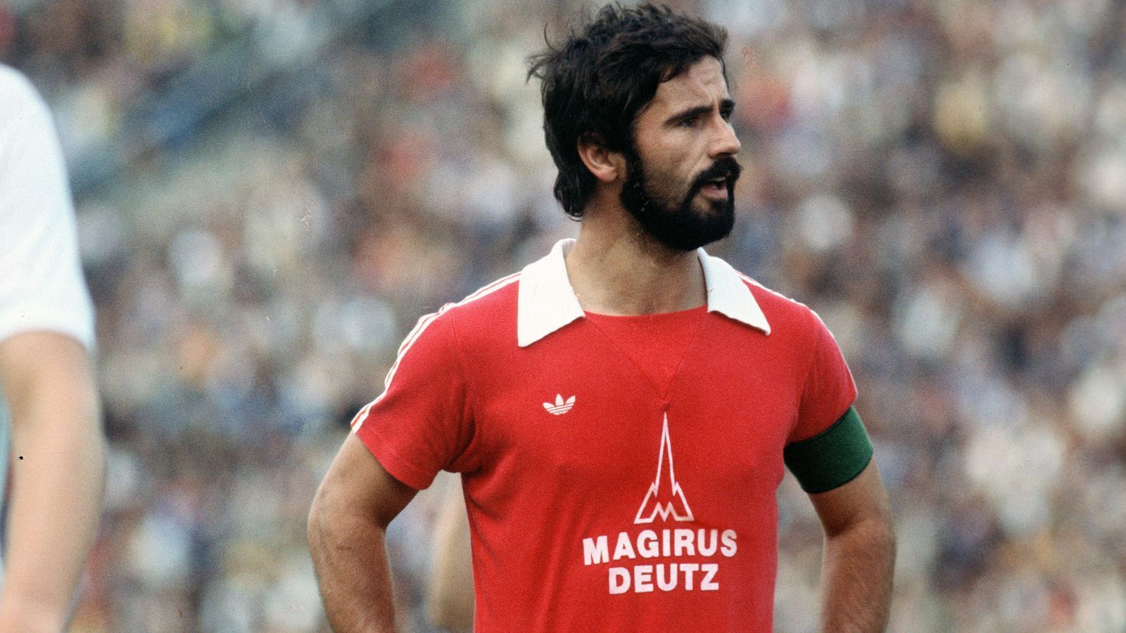 
                <strong>FC Bayern München</strong><br>
                Bundesliga-Rekordtorschütze: Gerd Müller - Bundesliga-Tore: 365 - Vereins-Rekordtorschütze: Gerd Müller - Pflichtspiel-Tore: 514 Tore
              