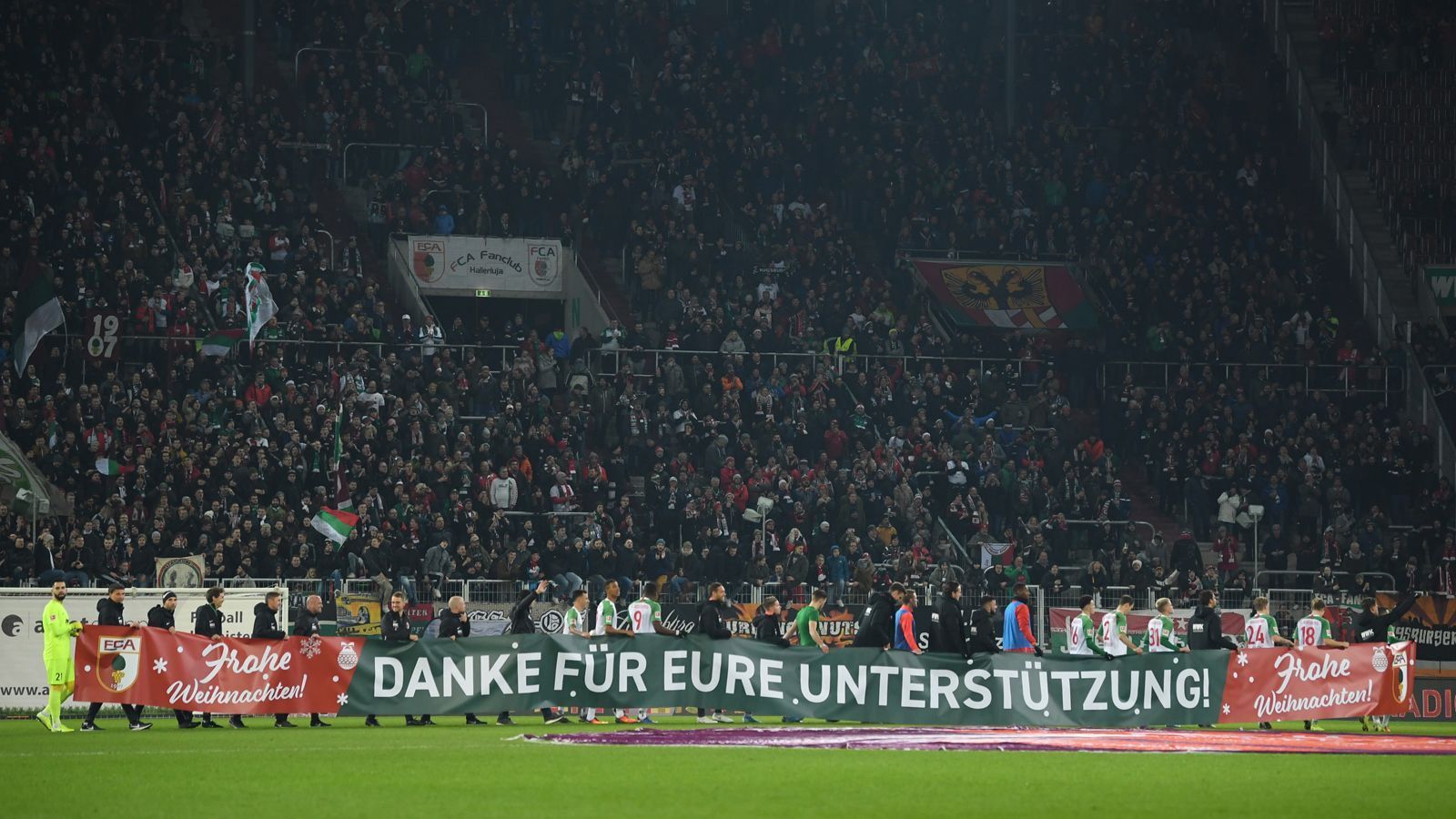 
                <strong>FC Augsburg: 4 Millionen Euro Verlust </strong><br>
                Heimspiele: 5Verlust pro Geisterspiel: 0,8 Million Euro
              