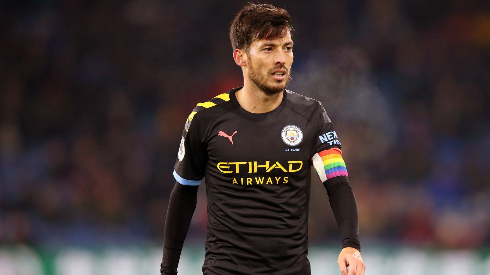 
                <strong>Mittelfeld - David Silva</strong><br>
                Verein in der Premier League: Manchester City (2010 bis heute)Spiele in der Premier League (Tore): 297 (57)Meistertitel in der Premier League: 4
              