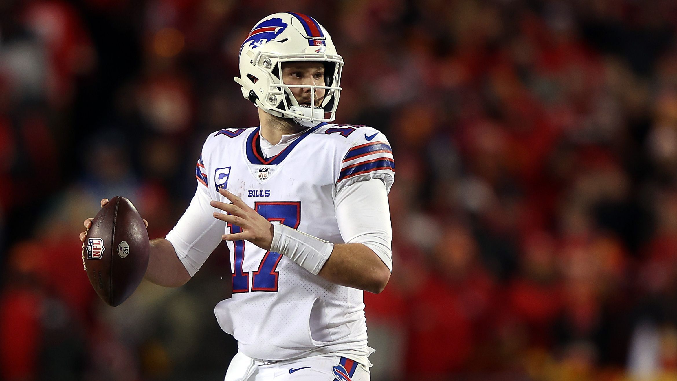 
                <strong>Platz 4: Josh Allen </strong><br>
                Team: Buffalo BillsOverall Rating: 92Key Stats: Awareness: 86 - Throwing Power: 99 - Throwing Accuracy: 89 (short), 87 (medium), 88 (deep)
              