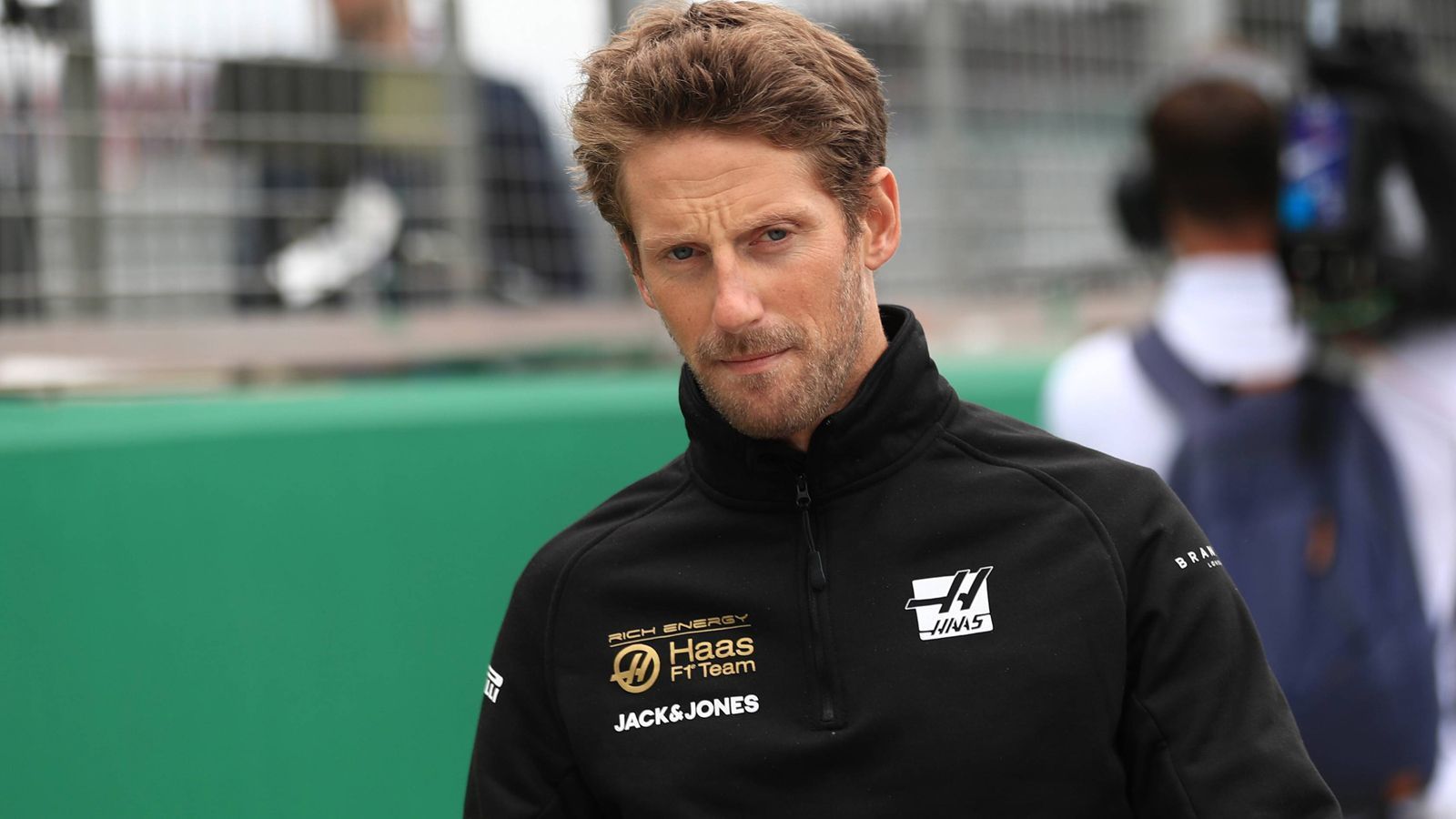 
                <strong>Romain Grosjean (Haas F1)</strong><br>
                Größe: 1,80 Meter
              