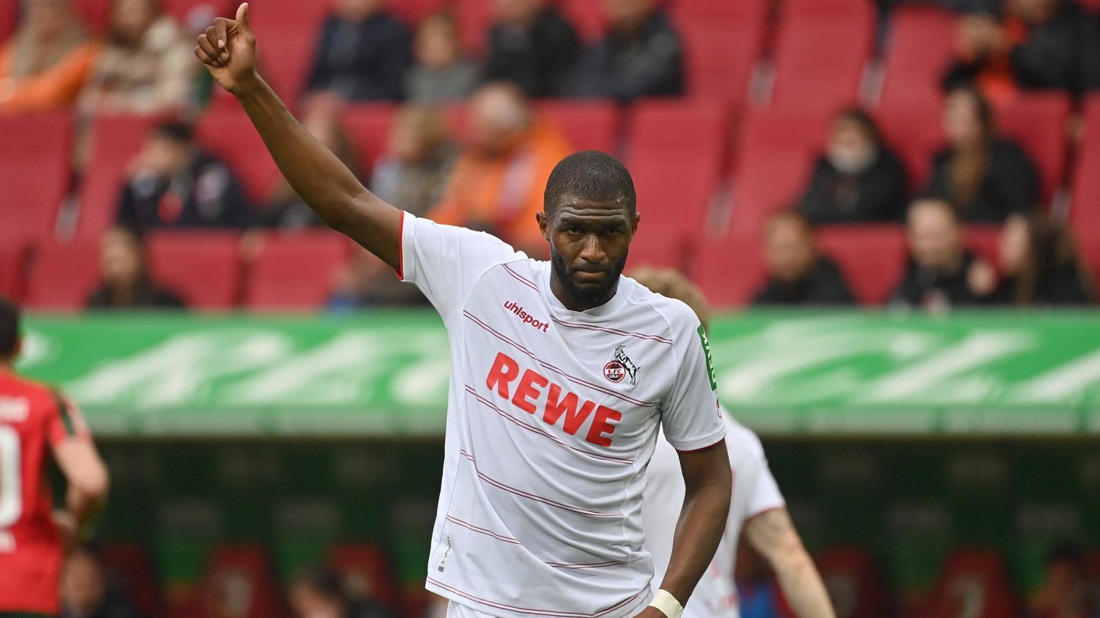 
                <strong>Platz 17: 1. FC Köln</strong><br>
                &#x2022; Abgänge zu anderen Bundesligaklubs: 9<br>&#x2022; Meiste Abgänge an: VfL Wolfsburg (3)<br>
              