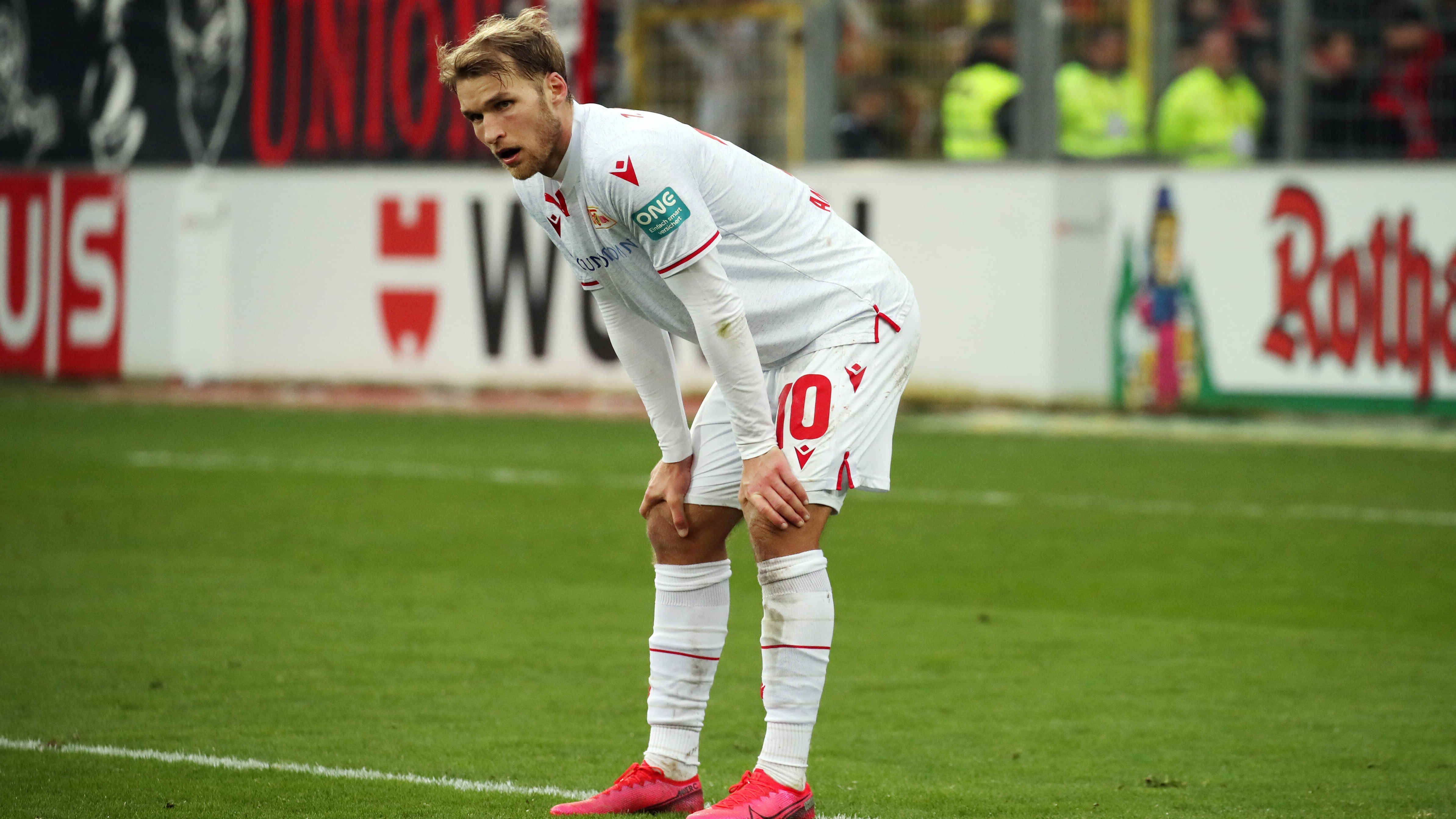 
                <strong>Platz 16: Sebastian Andersson (Union Berlin)</strong><br>
                Dass Union Berlin im bisherigen Saisonverlauf so gut dasteht, ist auch den Toren von Sebastian Andersson zu verdanken. In 2.096 Minuten gelangen dem Schweden bereits elf Treffer.
              