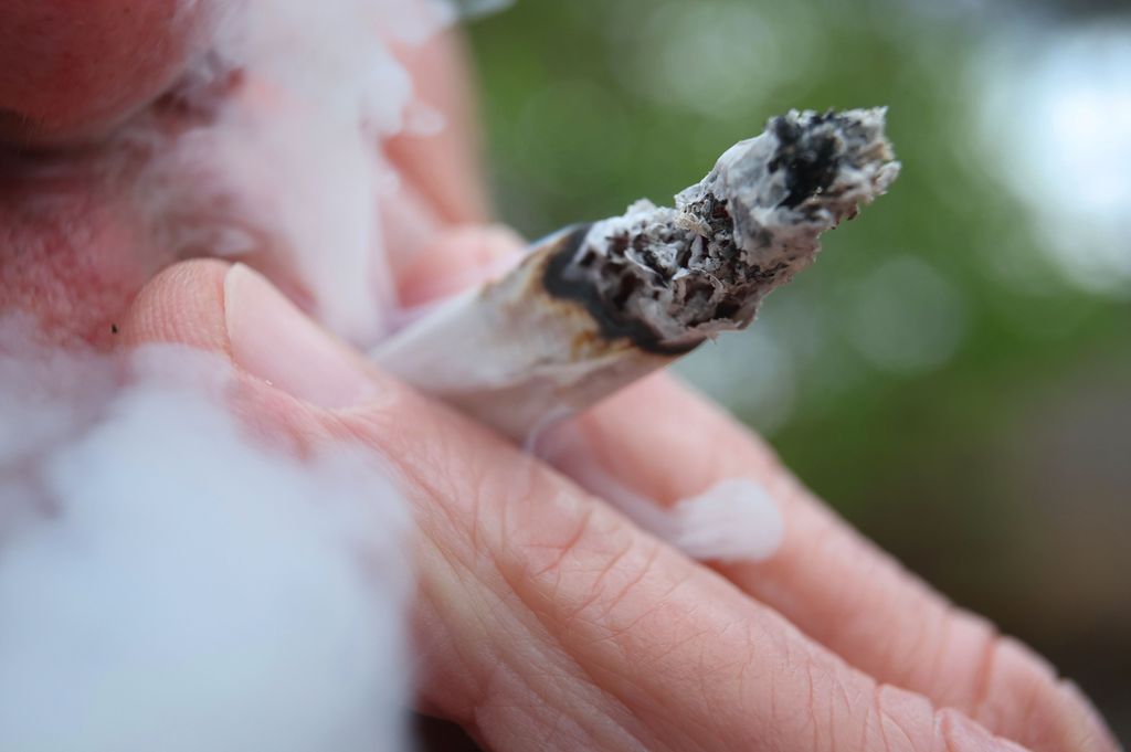 Cannabis-Legalisierung Bayern: Bei Verstößen drohen hohe Bußgelder