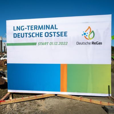 Bau des LNG-Terminals in Ludmin
