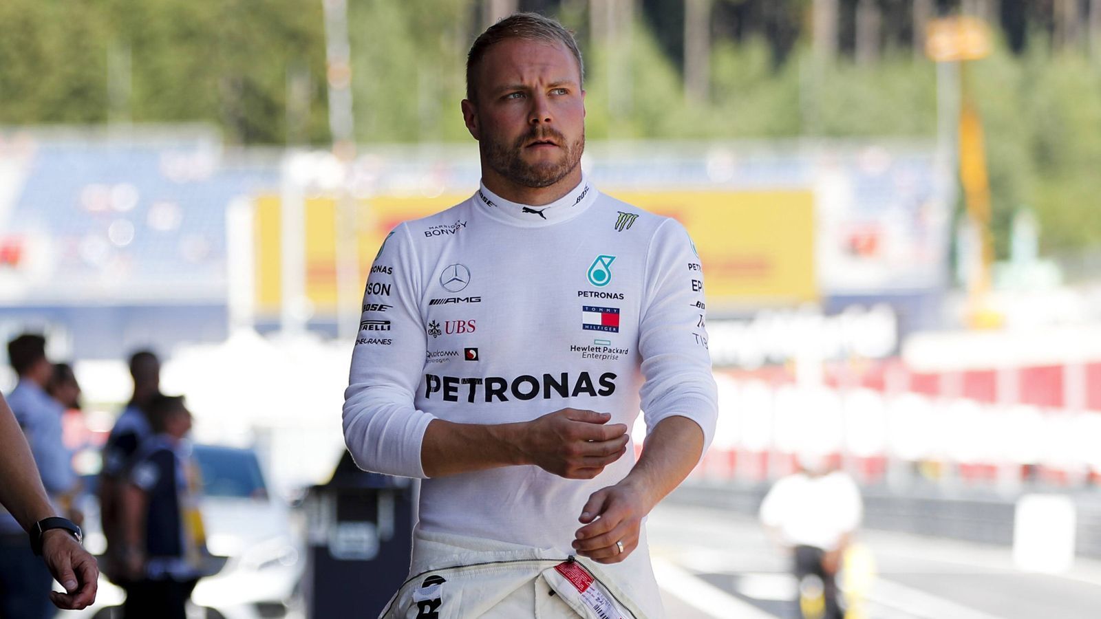 
                <strong>Valtteri Bottas (Mercedes)</strong><br>
                Größe: 1,73 Meter
              