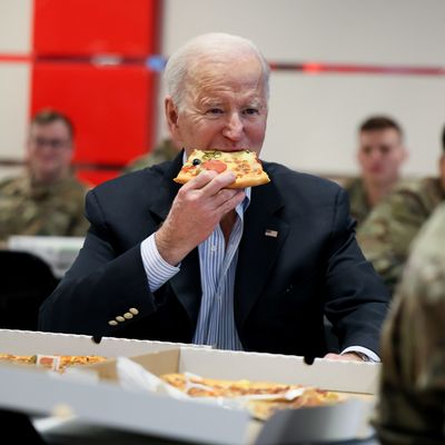 Biden tischt Publikum Kannibalen-Legende auf