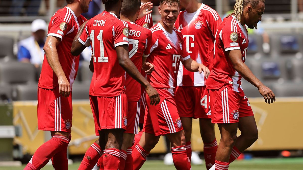 15.06.2025, FIFA Club World Cup 2025, Gruppe C, FC Bayern München - Auckland City, im TQL Stadium, Cincinnati (USA), Torjubel Harry Kane (FC Bayern München), Kingsley Coman (FC Bayern München), Jos...