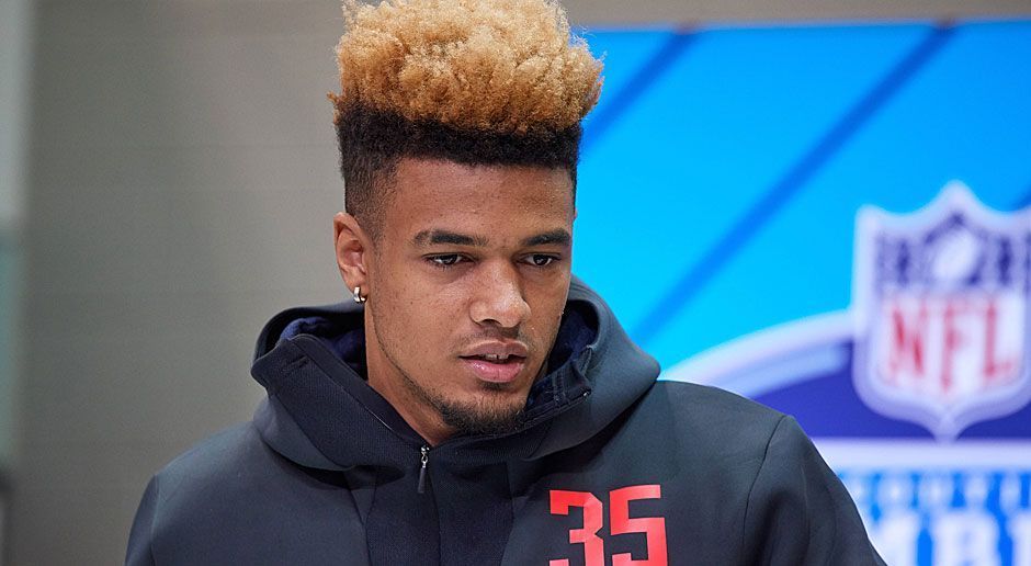 
                <strong>Gewinner: Equanimeous St. Brown (Wide Receiver von Notre Dame)</strong><br>
                Für den Deutsch-Amerikaner lief es in "Indy" wie geschmiert. Schon bei den Interviews machte der älteste von drei Football-Brüdern einen starken Eindruck, den er dann auf dem Feld noch unterstrich. Mit 4,48 Sekunden im 40-Yards-Dash bewies "EQ" schnelle Beine. Und Muckis hat er auch: 20 Wiederholungen beim Bankdrücken wurden nur von drei Receivern überboten. Kurzum: St. Brown dürfte bereits an einem der ersten beiden Draft-Tage gepickt werden.
              