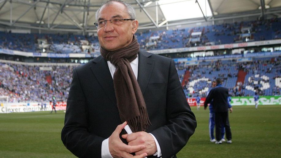 
                <strong>Felix Magath</strong><br>
                22. Juni 2009 – 16. März 2011
              