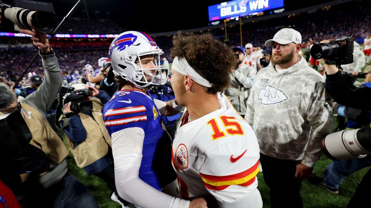 Kansas City Chiefs v Buffalo Bills