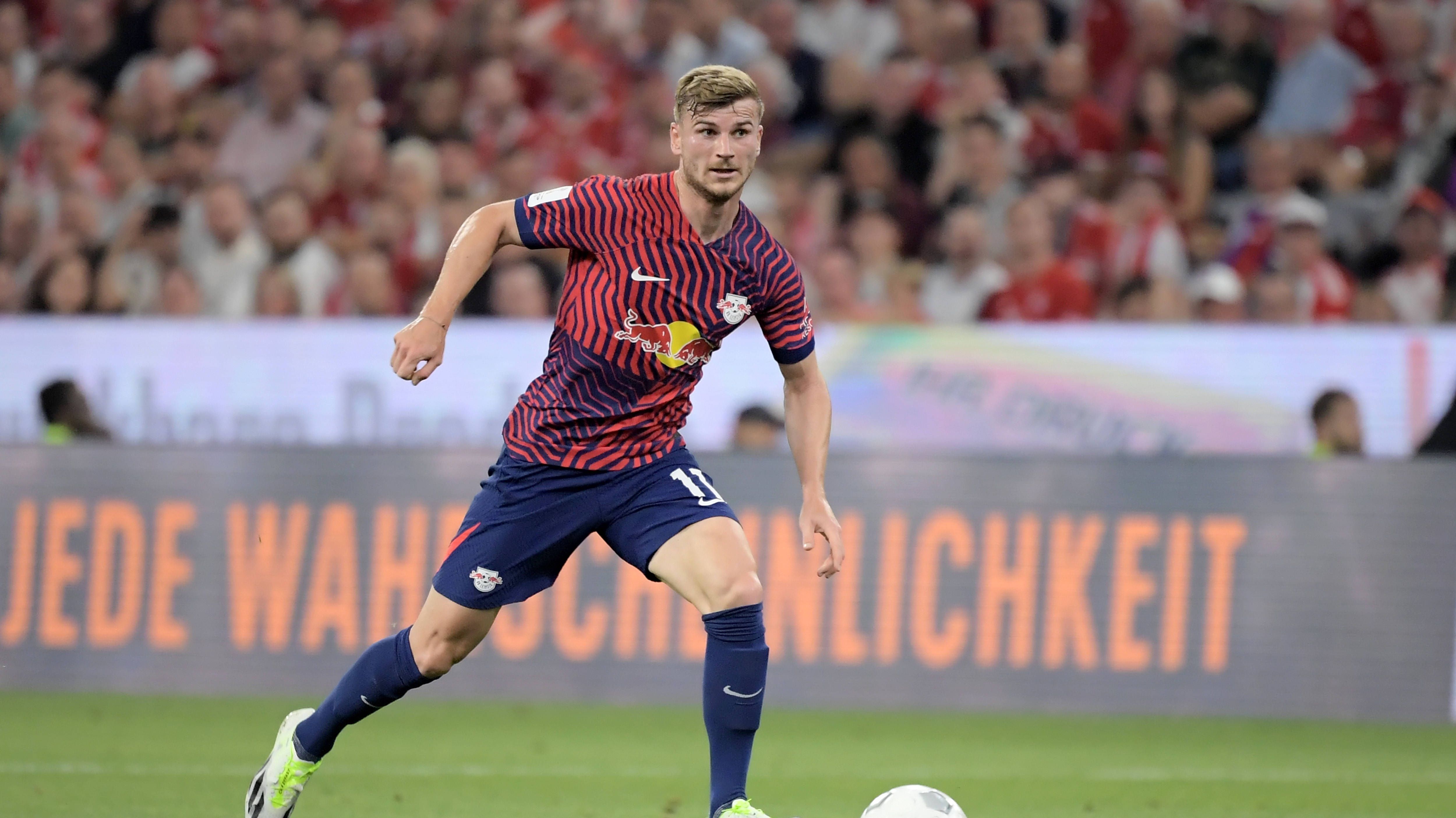 <strong>Timo Werner (RB Leipzig)</strong><br>Im 200. Pflichtspiel ist lange kaum etwas von ihm zu sehen, obwohl er Kilometer abspult. Kommt erst nach einer guten halben Stunde zu seiner ersten Chance. Bereitet dann Olmos Traumtor zum 0:2 vor. In der 64. Minute durch Sesko ersetzt. <strong>ran-Note: 3</strong>