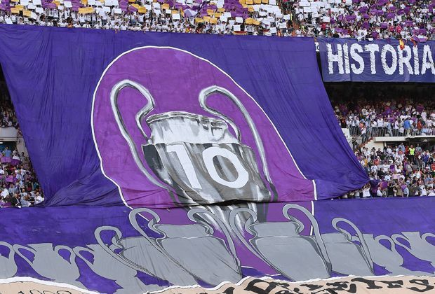 
                <strong>Zehnter CL-Titel wird in Real zelebriert</strong><br>
                Auch die spanischen Fans kennen sich mit Choreos aus. Hier ehren die Fans von Real Madrid ihre Mannschaft für die zehn Champions-League-Titel.
              