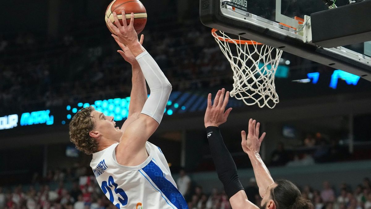 Markkanen (l.) lässt Finnland von einer Medaille träumen