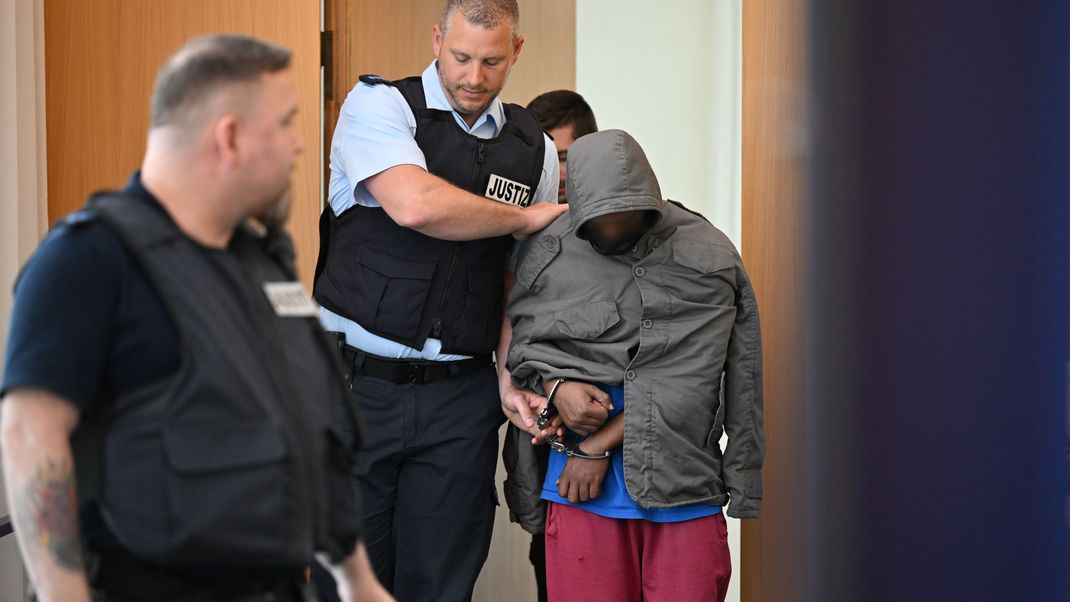 Im Mordprozess um den Messerangriff in Illerkirchberg ist am Dienstag das Urteil gefallen.