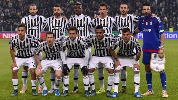 
                <strong>Juventus Turin (Italien)</strong><br>
                Juventus Turin (Italien): Auch der Finalist aus der vergangenen Saison überwintert in der Champions League. Ein knapper Sieg am fünften Spieltag gegen Manchester City beschert Juve die vorzeitige Qualifikation für das Achtelfinale - daran konnte auch Gruppengegner Borussia Mönchengladbach nichts ändern.
              