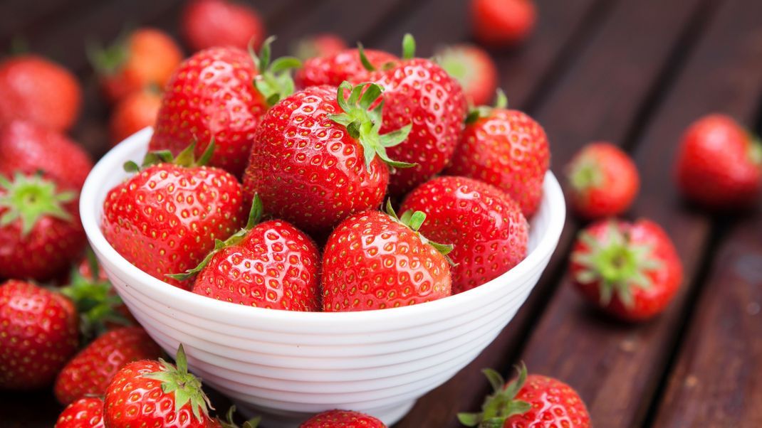 Fun Fact: Erdbeeren sind genau genommen keine Früchte, sondern Nüsse.