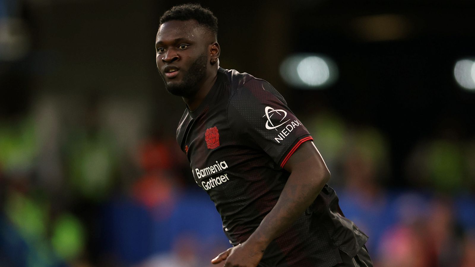 <strong>Victor Boniface (Bayer Leverkusen)</strong><br>Nach dem Abgang von Nick Woltemade nach Newcastle braucht der VfB Stuttgart kurzfristig Ersatz. Laut "Bild" sollen sich die Schwaben unter anderem mit Leverkusens Victor Boniface beschäftigt haben. Offiziellen Kontakt zwischen den Klubs habe es in dieser Causa aber noch nicht gegeben. Zuletzt ...