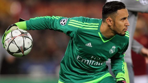 
                <strong>Keylor Navas</strong><br>
                Keylor Navas: Reals Keeper blieb vor der Pause in einer ereignisarmen Begegnung völlig beschäftigungslos. Auch nach dem Seitenwechsel änderte sich daran nichts. Nur kurz vor dem Ende musste er einmal klärend bei einem Freistoß eingreifen. ran.de-Note: 3
              