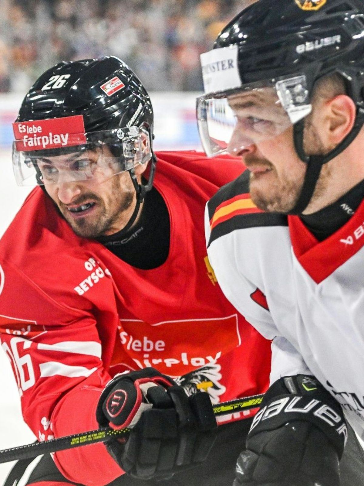 Kapitän Müller im Zweikampf